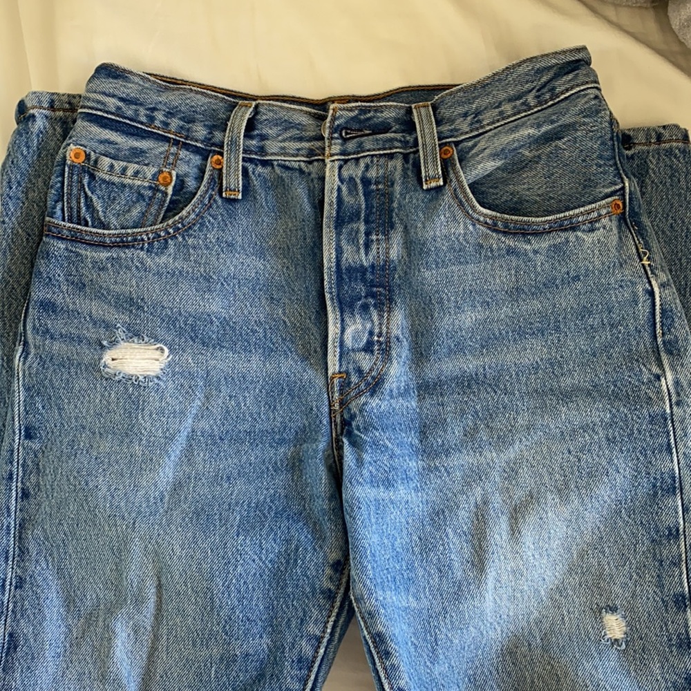 Levi’s 501 Jeans - Picture 10 of 12